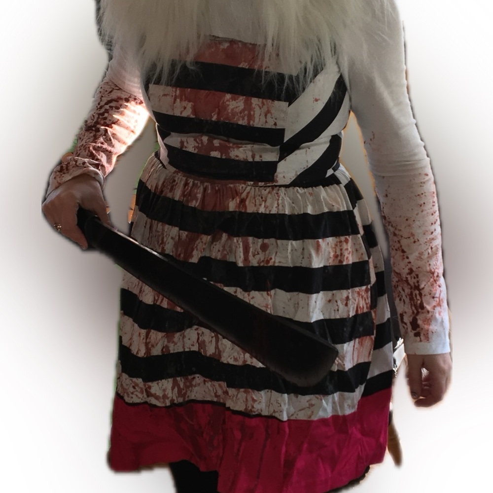 💸CLEARANCE 4/$15💸 Bloody Dress & Shirt (ModCloth) - Picture 2 of 9